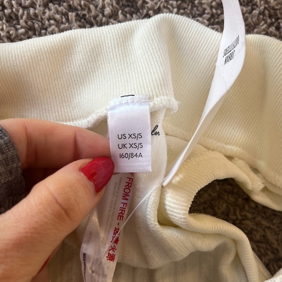 NWT Out From Under Break Point Collared Crop Top - Picture 2 of 4